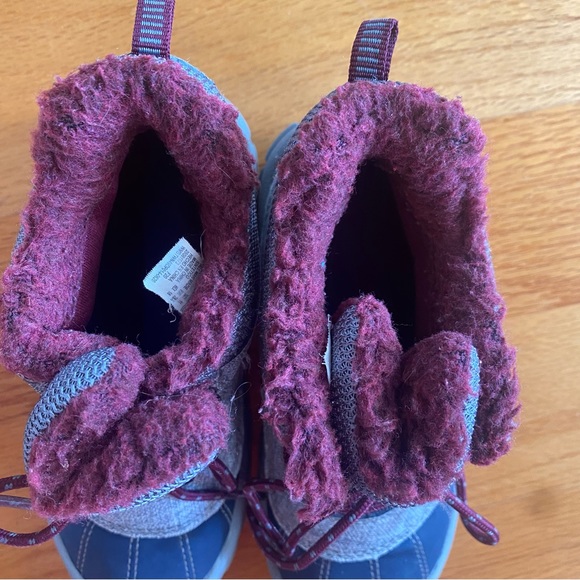 Winter boots Size 11 - Picture 4 of 6